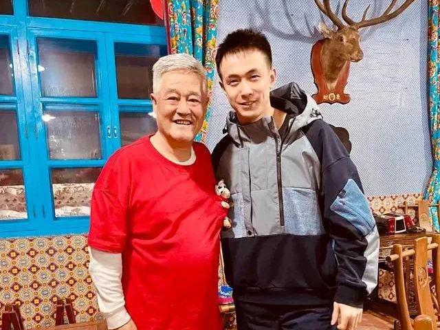 赵继伟偷银子是为了杨鸣，这事儿还能再逗点不插图
